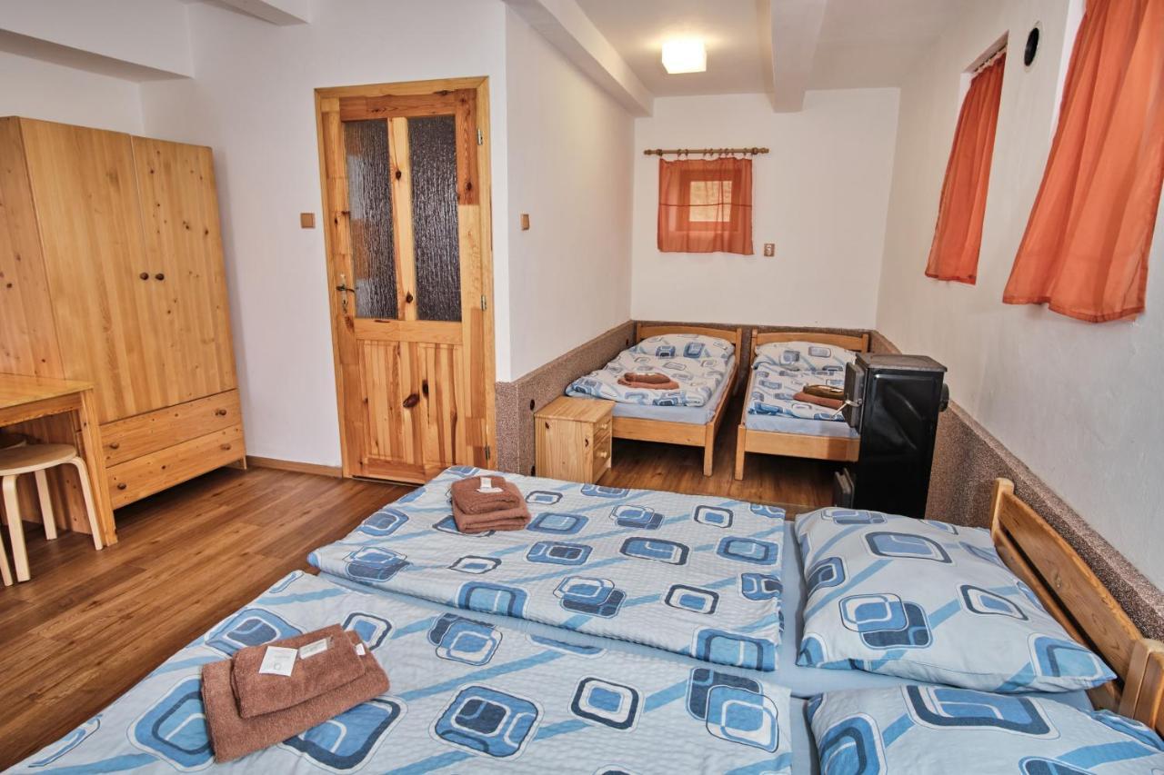 Strnadovsky Mlyn Hotel Jesenice  Kültér fotó