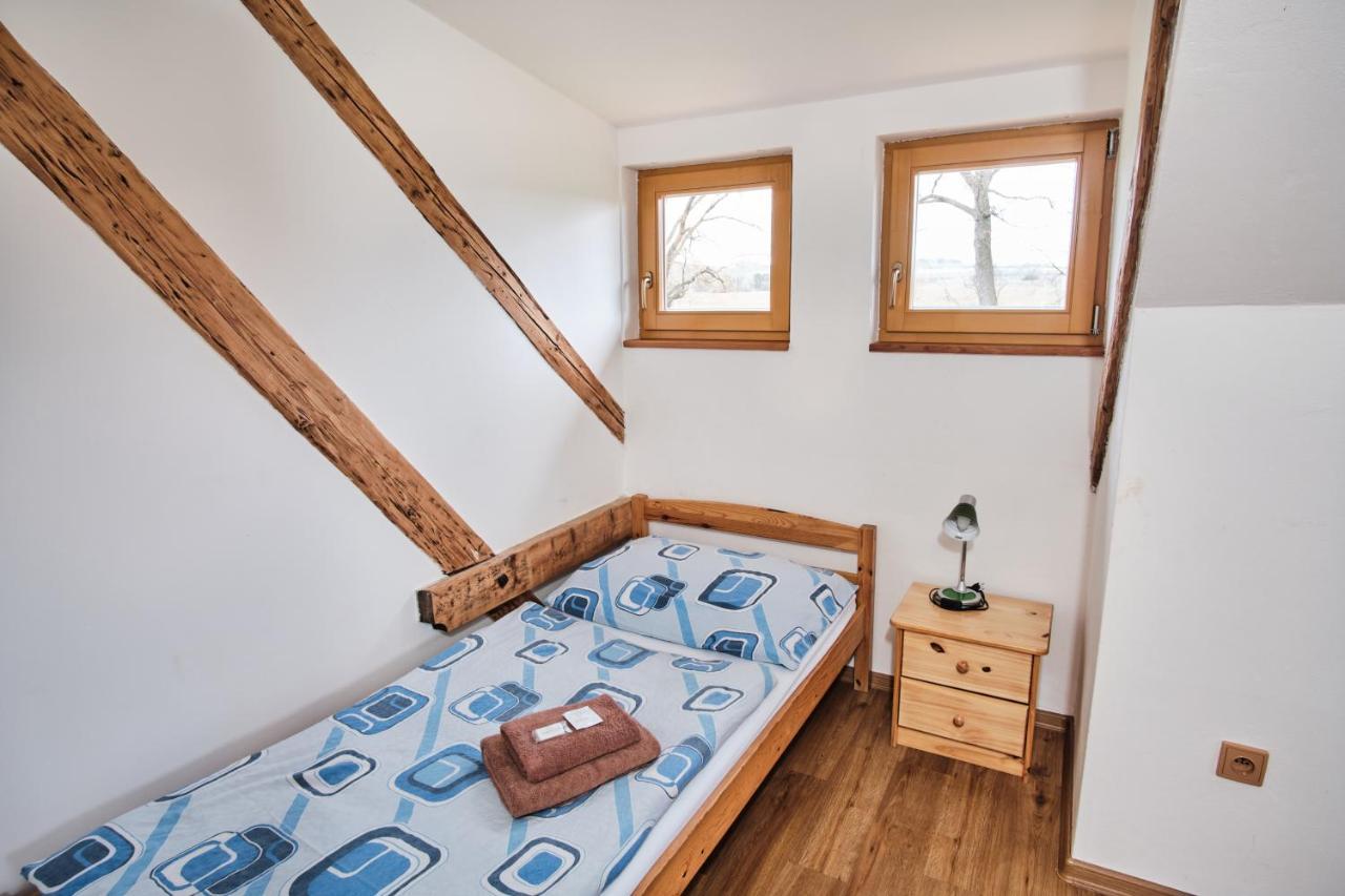 Strnadovsky Mlyn Hotel Jesenice  Kültér fotó